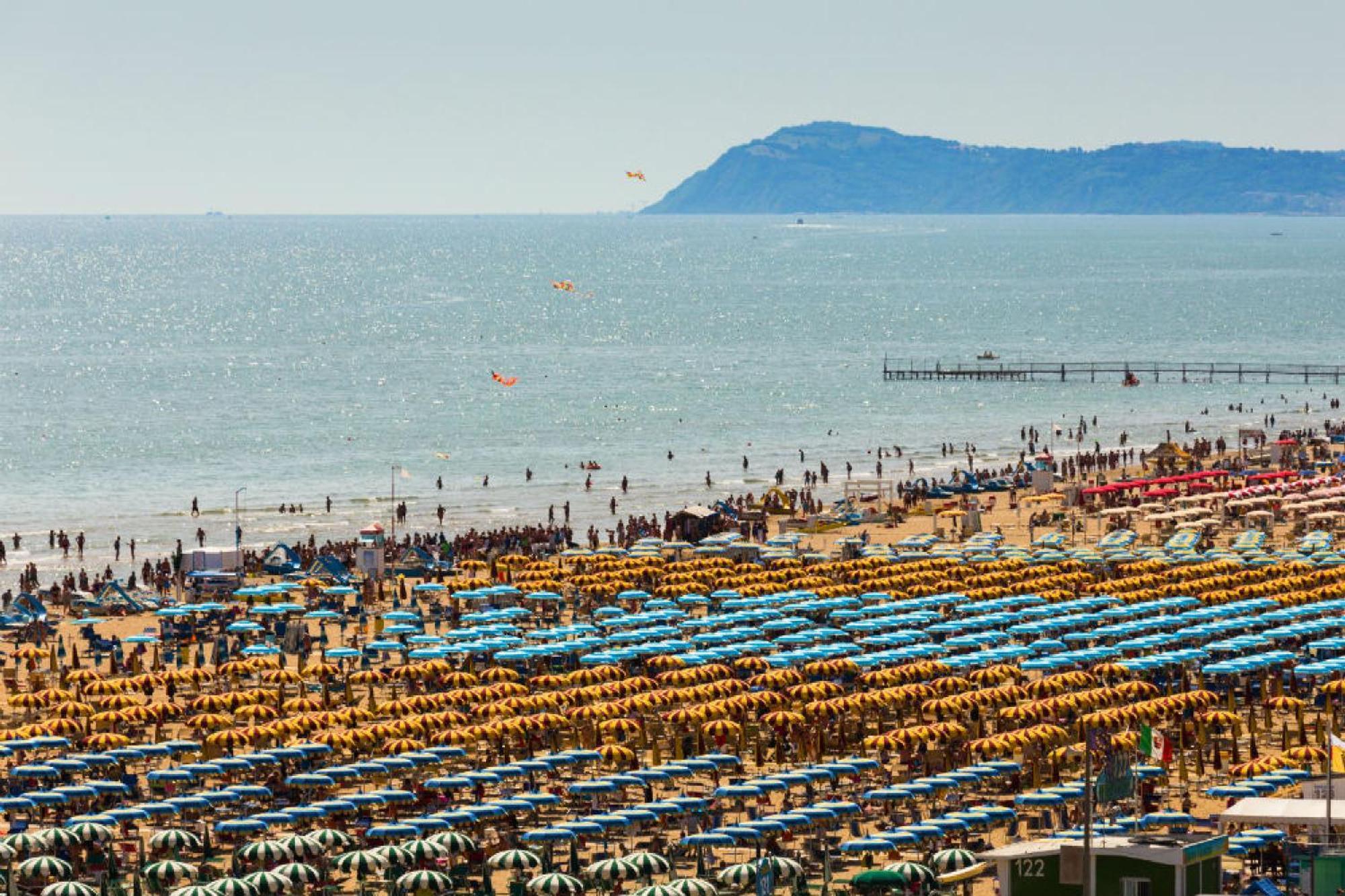 Hotel Nives Rimini Exteriér fotografie